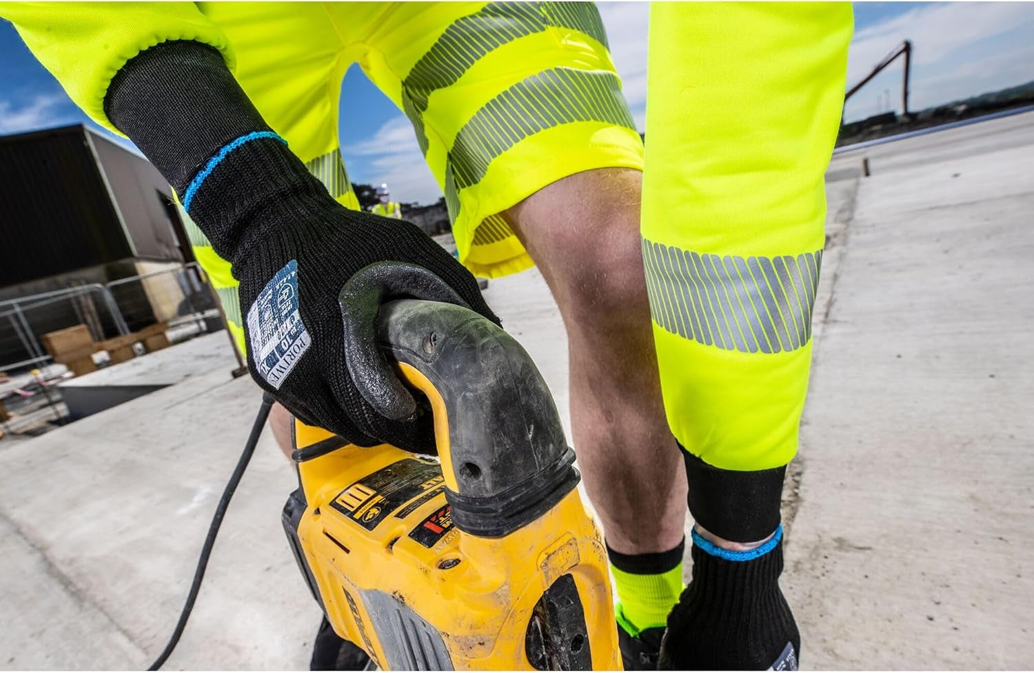 A790 Safety Shock Absorbing Glove with anti Vibration Palm Pods ANSI, Large